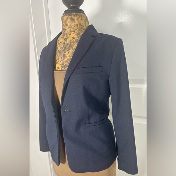 Classic Navy Women's Blazer - Picture 3 of 13
